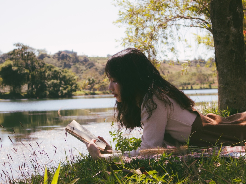 5 Books You Should Add to Your Summer Reading List